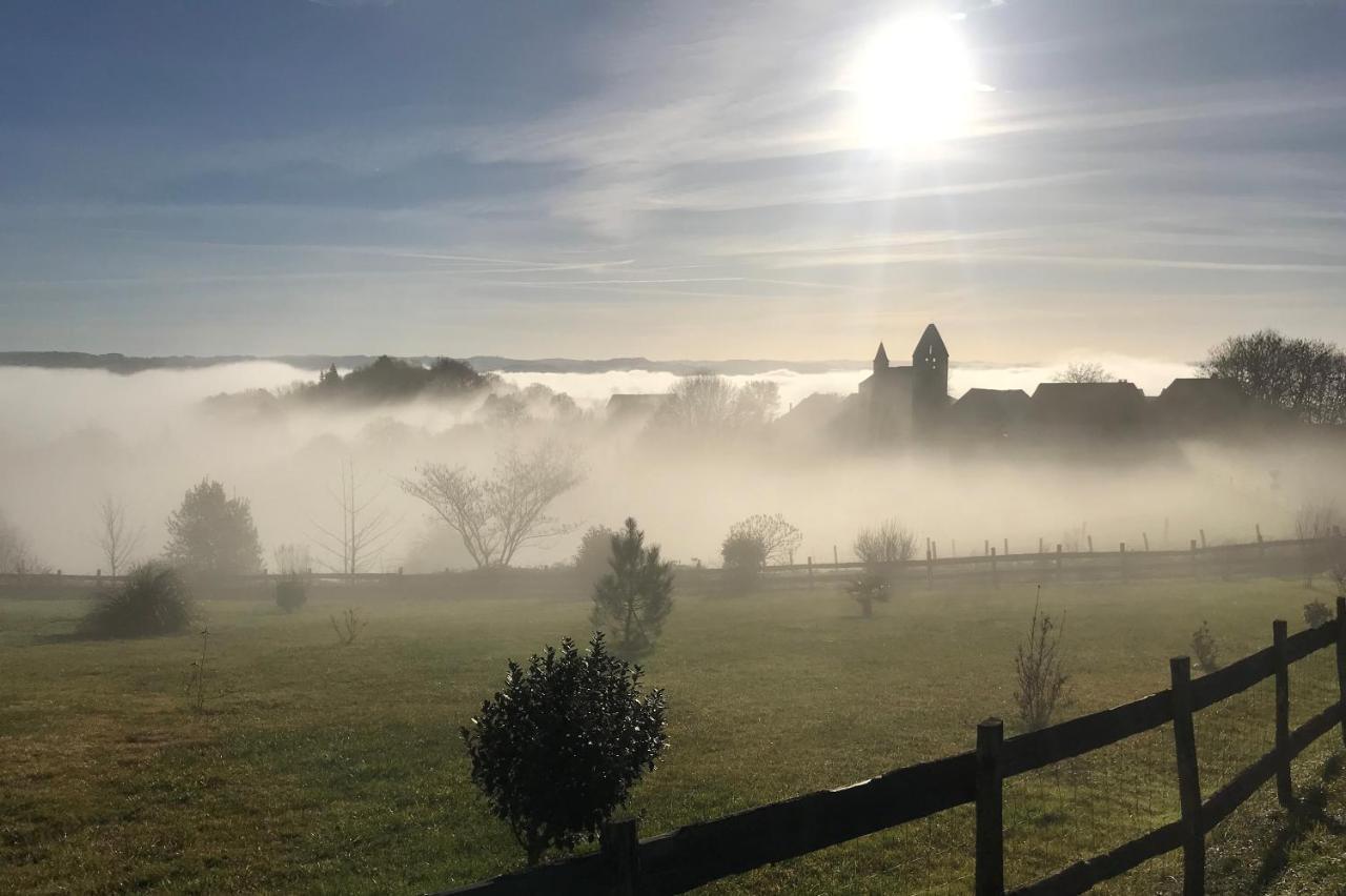 Villa La Baronne-Hauteurs De Beaulieu-Sur-Dordogne Exteriör bild
