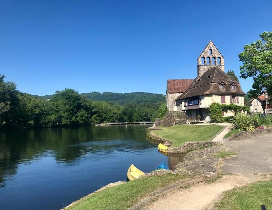 Villa La Baronne-Hauteurs De Beaulieu-Sur-Dordogne Exteriör bild
